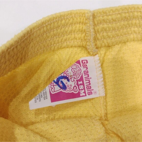 Vintage Garanimals Girls 18M 2pc Outfit Short Sleeve Shirt Shorts Strawberries - Picture 6 of 6